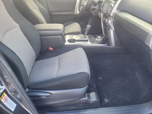 Used 2018 Toyota 4Runner SR5 image 25