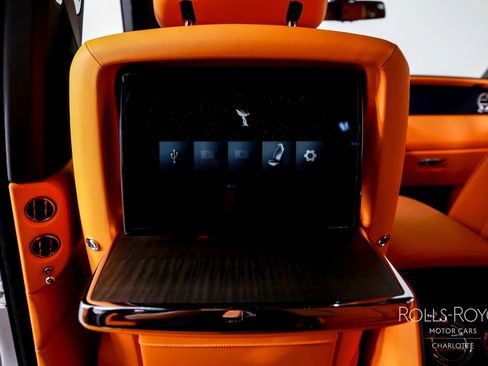 New 2026 Rolls-Royce Cullinan image 21