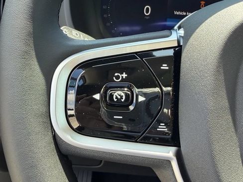 New 2026 Volvo XC90 B6 Plus w/ Protection Package Premier AWD/4WD image 26