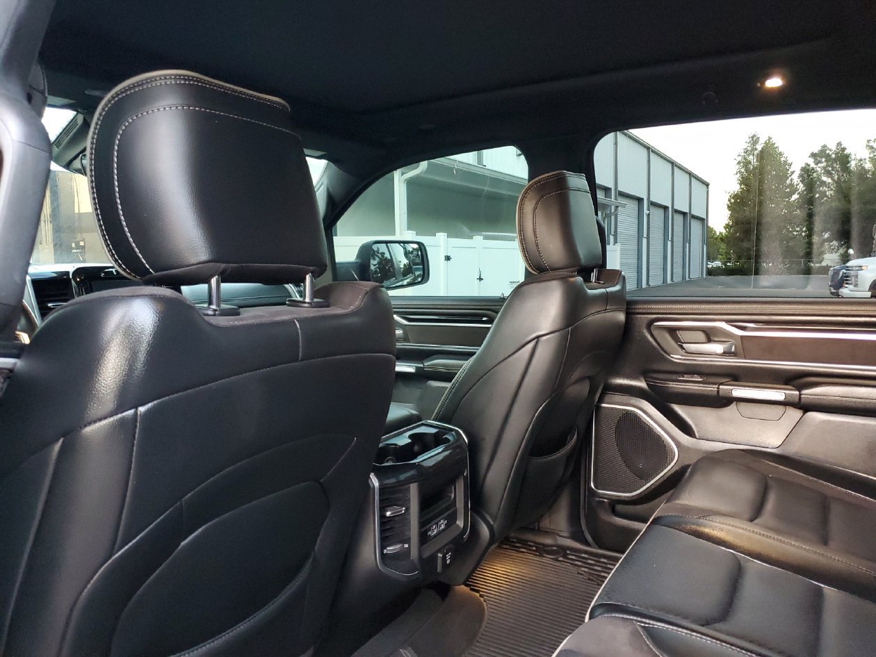 Used 2021 RAM 1500 Laramie w/ Sport Appearance Package AWD/4WD image 10