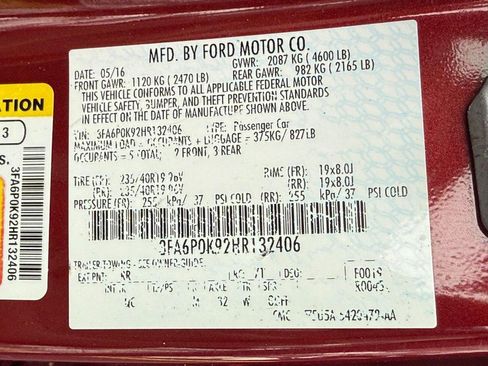 Used 2017 Ford Fusion Platinum image 30