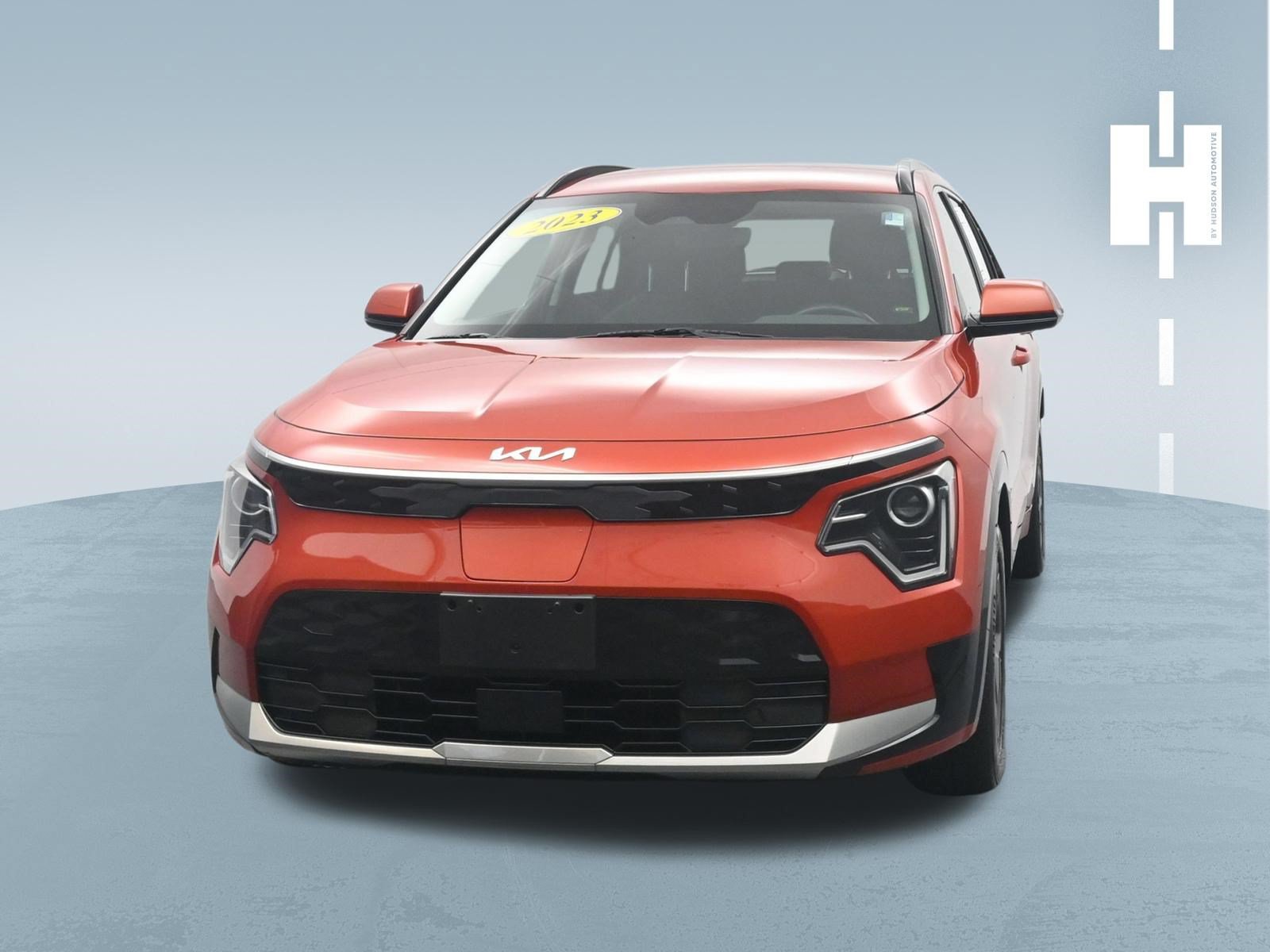Used 2023 Kia Niro Wind FWD image 2