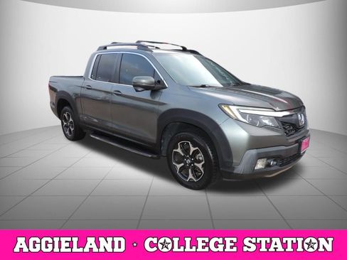 Used 2017 Honda Ridgeline RTL-T image 3