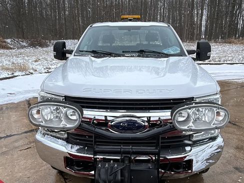 Used 2017 Ford F250 XL w/ STX Appearance Package image 24