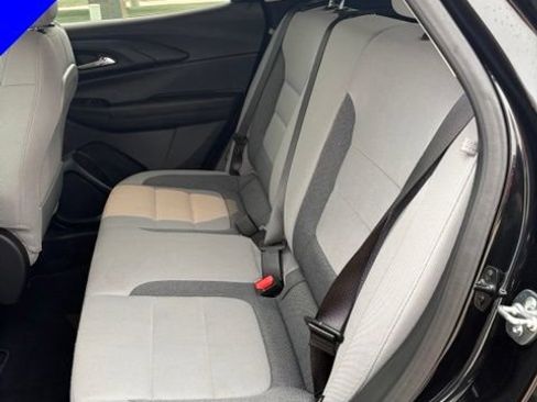 Used 2026 Chevrolet TrailBlazer LT FWD image 27