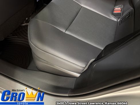 New 2026 Toyota Prius Limited AWD/4WD image 23