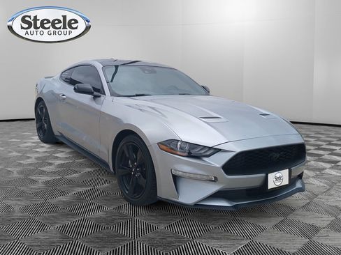 Used 2022 Ford Mustang Coupe w/ Black Accent Package image 7
