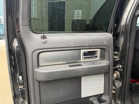 Used 2013 Ford F150 FX4 w/ Mid Equipment Group AWD/4WD image 14