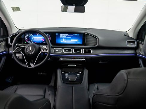 Certified 2026 Mercedes-Benz GLE 450 GLE 450 image 11