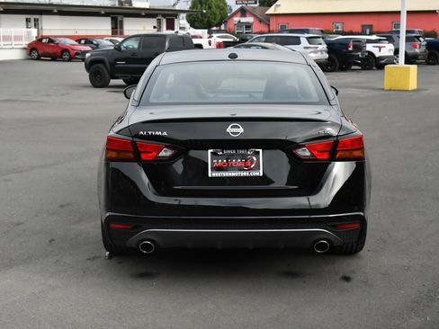 Used 2021 Nissan Altima 2.5 SR image 7