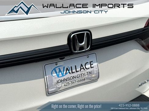 Used 2024 Honda Odyssey Sport image 10