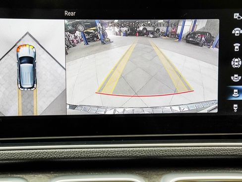 Used 2021 Mercedes-Benz GLE 350 4MATIC image 34