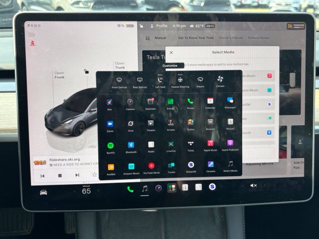 Used 2023 Tesla Model 3 Standard Range RWD image 25