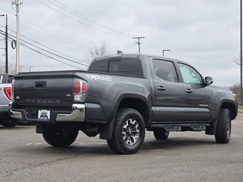 Used 2023 Toyota Tacoma TRD Off-Road image 14
