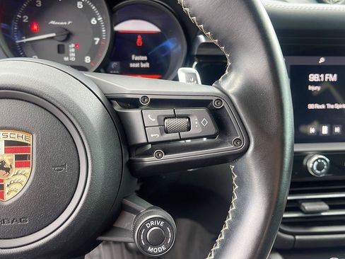 Used 2023 Porsche Macan Turbo AWD/4WD image 22