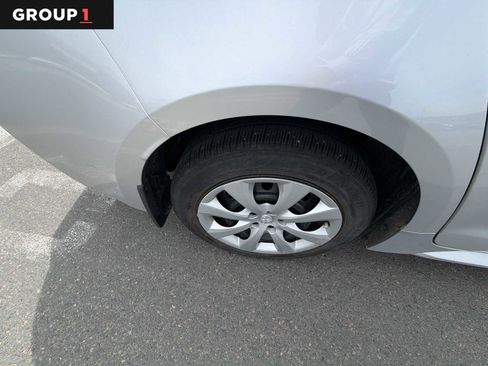 Used 2023 Toyota Corolla LE w/ Carpet Mat Package (TMS) FWD image 12