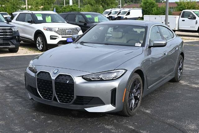 Used 2022 BMW i4 eDrive40 w/ Premium Package RWD image 5