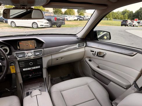 Used 2016 Mercedes-Benz E 350 Sedan image 29