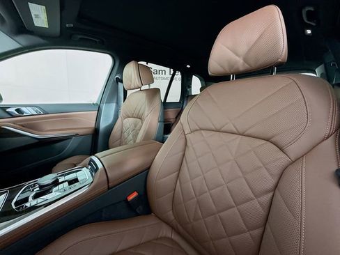 Used 2026 BMW X5 xDrive40i w/ Premium Package image 22