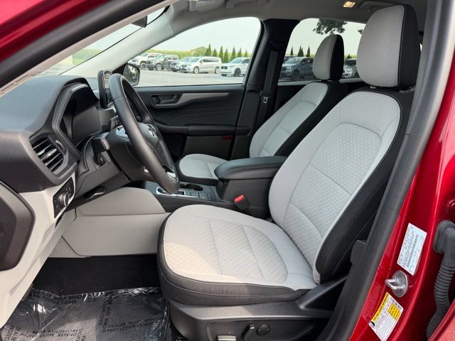 Used 2023 Ford Escape Active AWD/4WD image 12