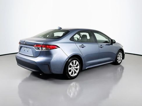 Used 2024 Toyota Corolla LE FWD image 8