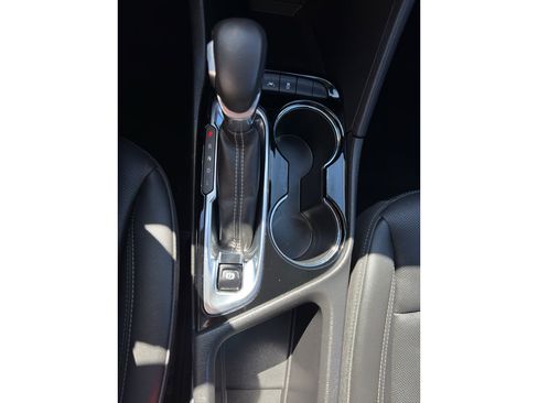 Used 2024 Buick Encore GX Sport Touring w/ Experience Buick Package AWD/4WD image 23