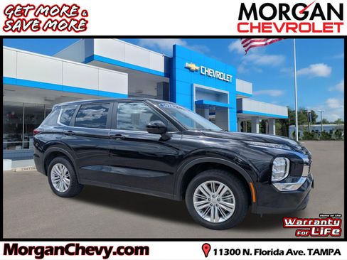Used 2024 Mitsubishi Outlander ES AWD/4WD image 1