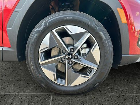 Used 2025 Hyundai Tucson SEL AWD/4WD image 9