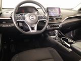 Used 2024 Nissan Altima 2.5 SV image 2