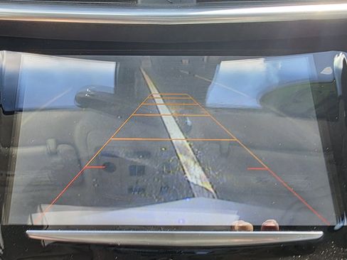 Used 2013 Cadillac XTS Platinum image 25