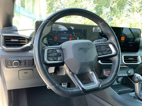 Used 2024 Ford Mustang Premium image 33