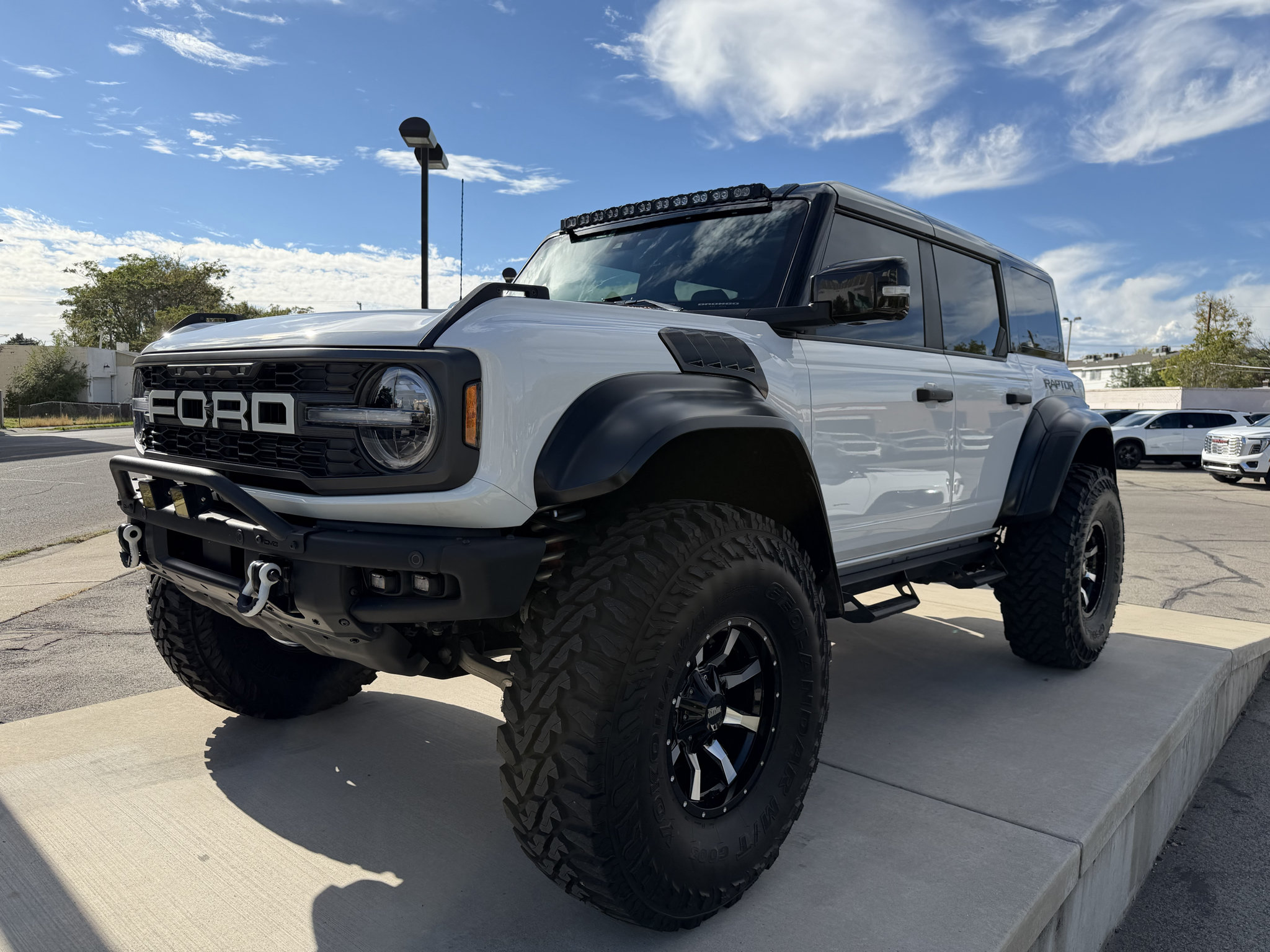 Used 2024 Ford Bronco Raptor AWD/4WD image 11