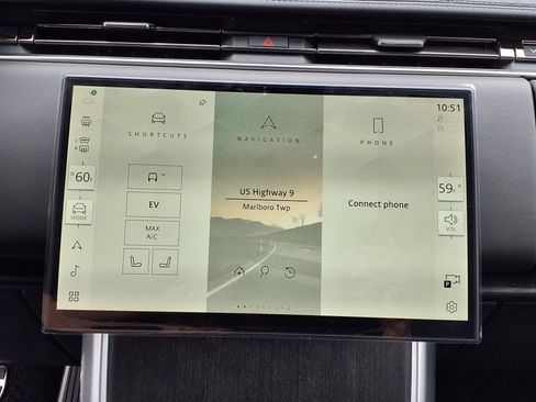 New 2025 Land Rover Range Rover SE image 12