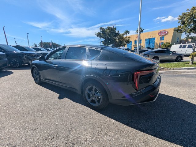 New 2026 Kia K4 FWD image 4