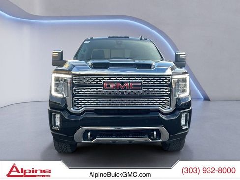 Used 2023 GMC Sierra 2500 Denali w/ Denali Black Diamond Edition image 8