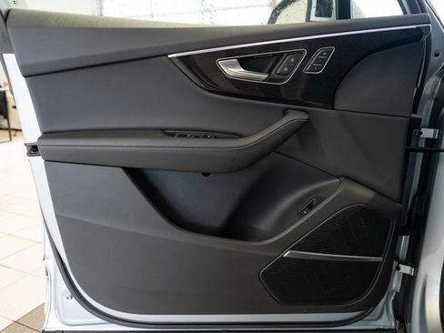 Used 2023 Audi Q7 3.0T Prestige w/ Prestige Package image 24