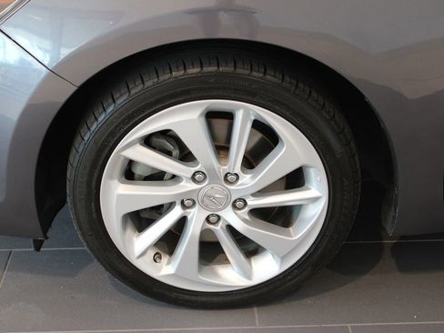 Used 2018 Acura ILX FWD image 28