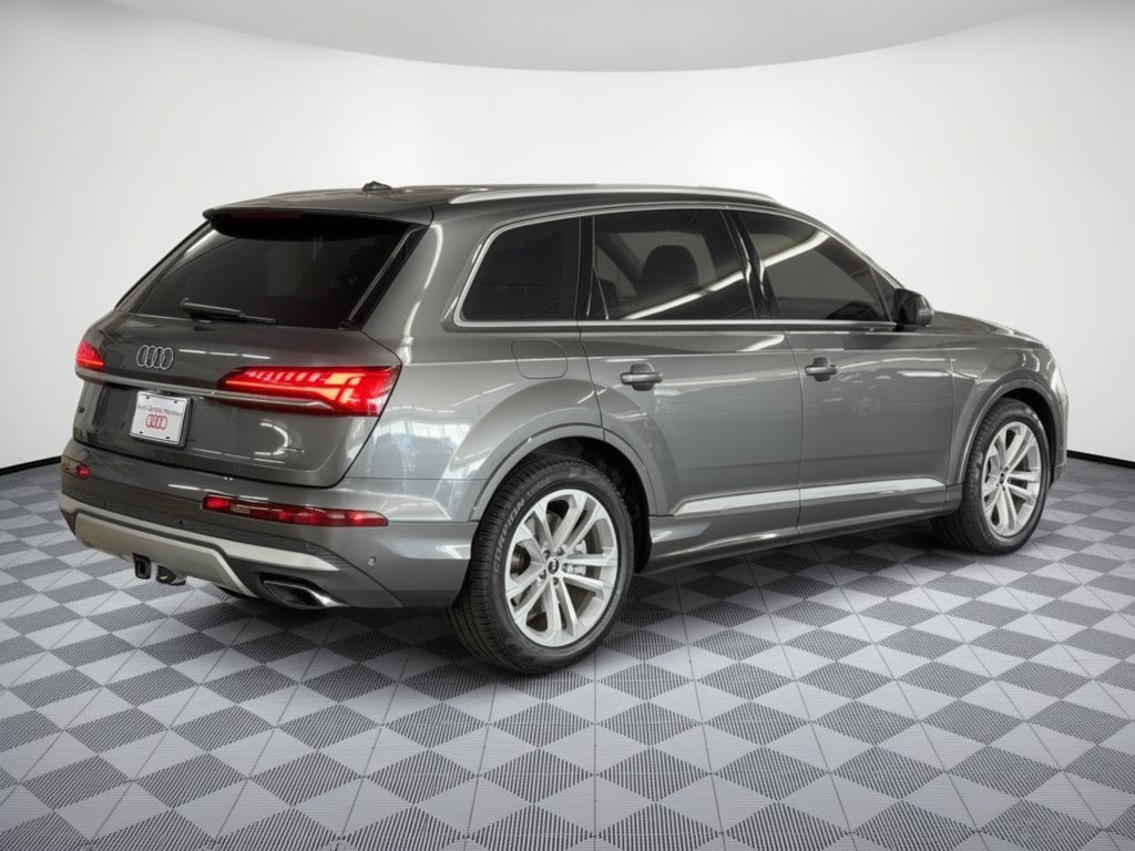 Used 2026 Audi Q7 3.0T Premium Plus w/ Premium Plus Package AWD/4WD image 9