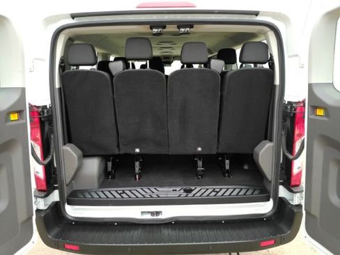 Used 2024 Ford Transit 350 XLT image 21