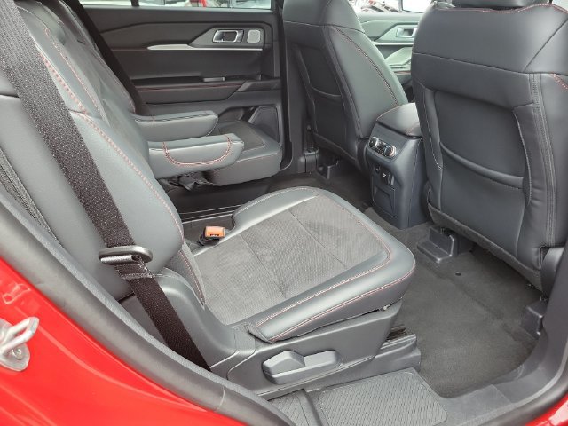 Used 2026 Ford Explorer ST w/ Sun And Sound Package AWD/4WD image 24
