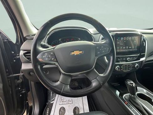 Used 2019 Chevrolet Traverse Premier image 13