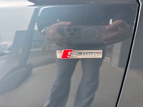 Used 2016 Audi Q3 2.0T Prestige w/ Prestige Package image 15