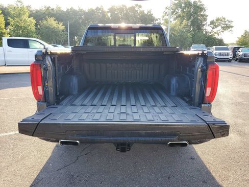 Used 2021 GMC Sierra 1500 Denali w/ Technology Package AWD/4WD image 9