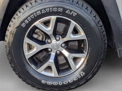 Used 2014 Jeep Cherokee Trailhawk w/ Leather Interior Group image 25