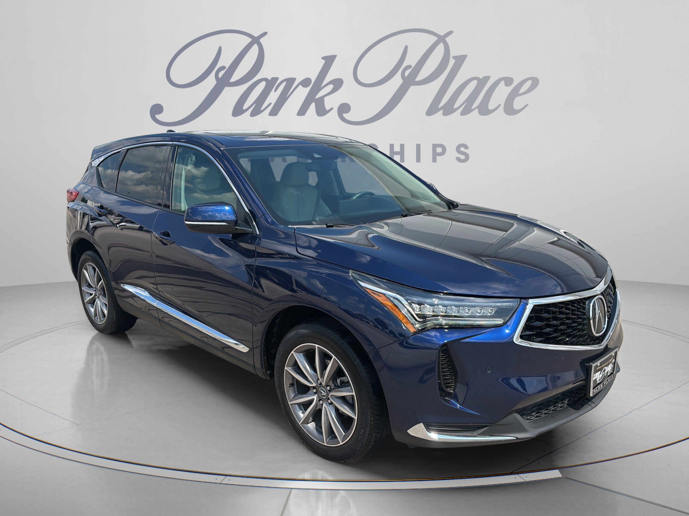 Used 2023 Acura RDX w/ Technology Package FWD image 8