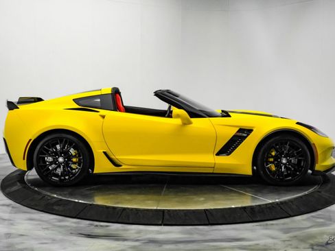 Used 2018 Chevrolet Corvette Z06 image 29