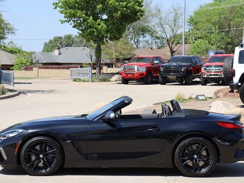 Used 2020 BMW Z4 M40i w/ Executive Package image 57