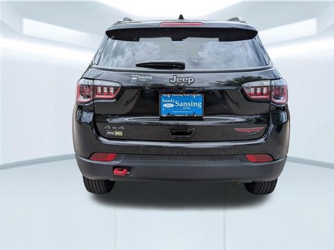 Used 2022 Jeep Compass Trailhawk AWD/4WD image 5