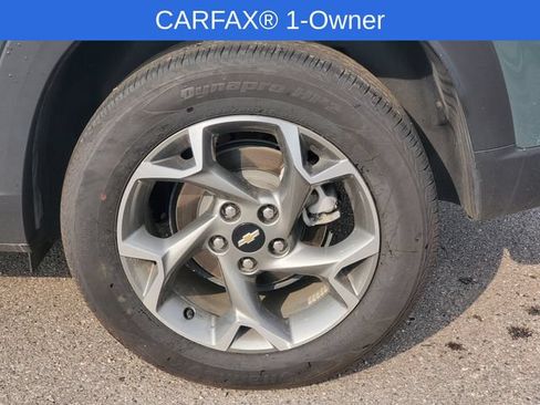 Used 2025 Chevrolet Trax LT FWD image 30