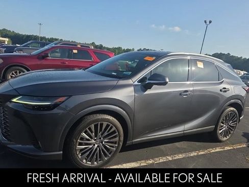 Used 2024 Lexus RX 350 FWD w/ Convenience Package image 4